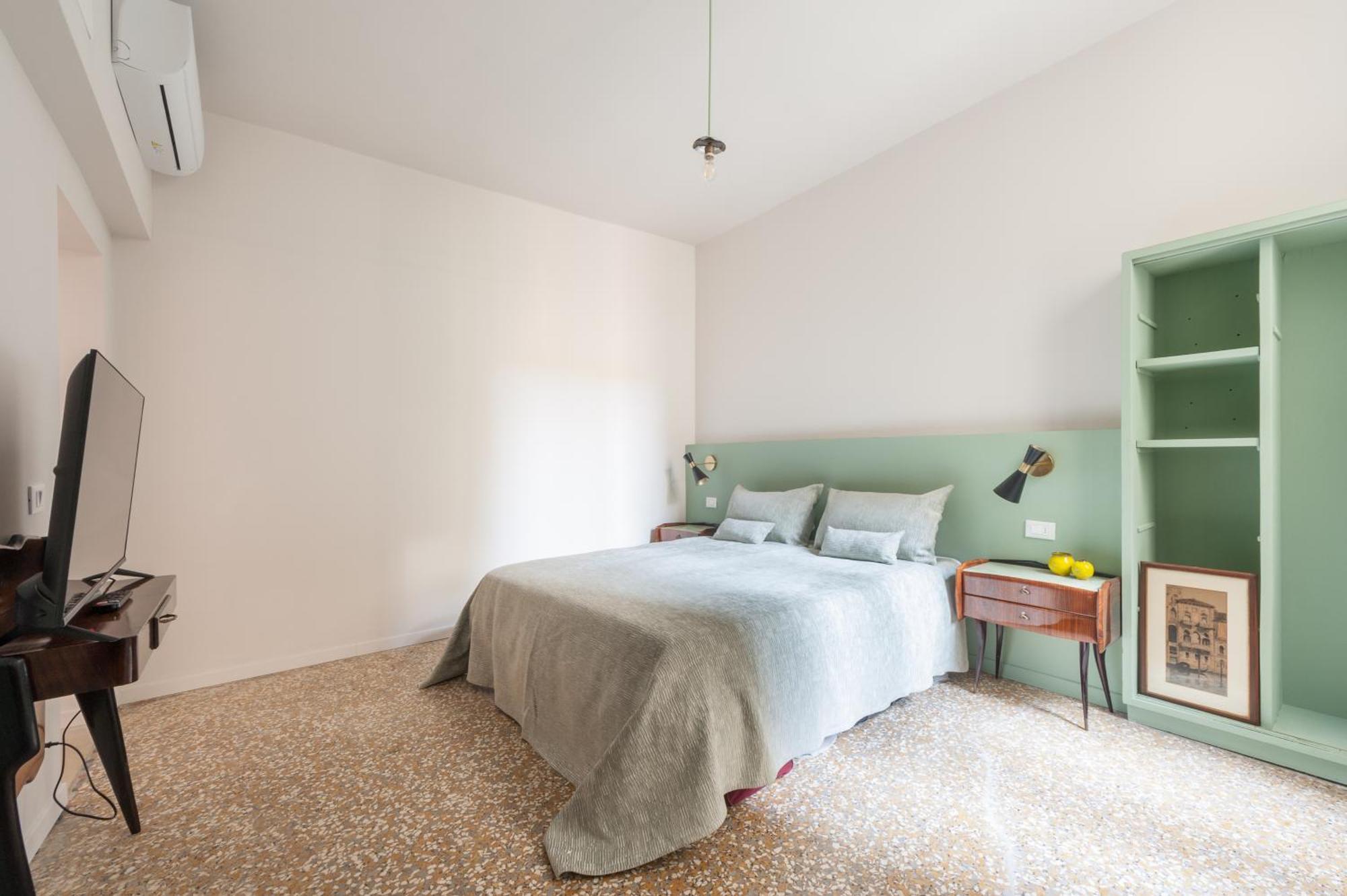 Appartamento Sant'angelo Canal View *